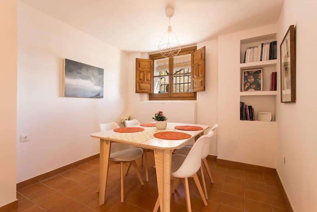 그라나다 Casa Tipica Del Albaicin Con Interior De Diseno 빌라 외부 사진