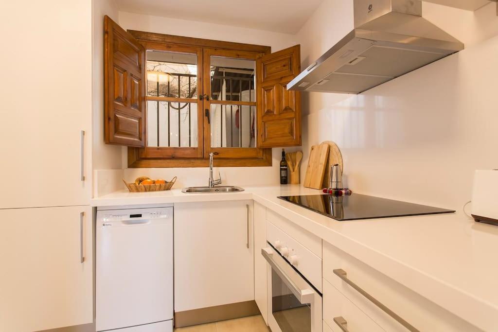 그라나다 Casa Tipica Del Albaicin Con Interior De Diseno 빌라 외부 사진